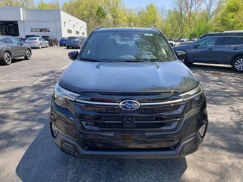 New 2026 Subaru Forester Touring AWD/4WD image 9