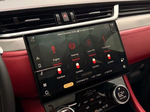 Used 2024 Jaguar F-PACE R-Dynamic S image 49