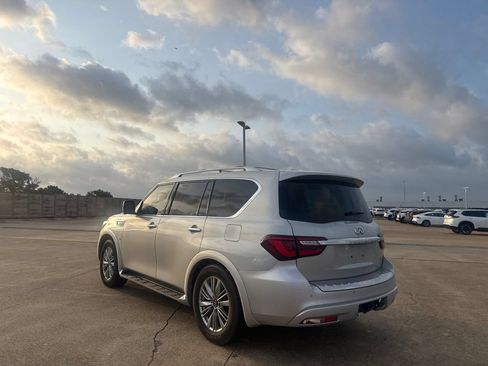 Used 2019 INFINITI QX80 Luxe w/ All-Season Package RWD image 15