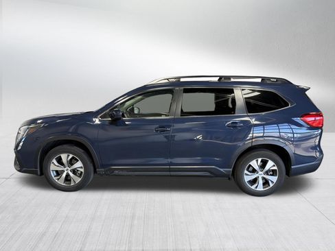 Certified 2024 Subaru Ascent Premium w/ Convenience Package AWD/4WD image 4