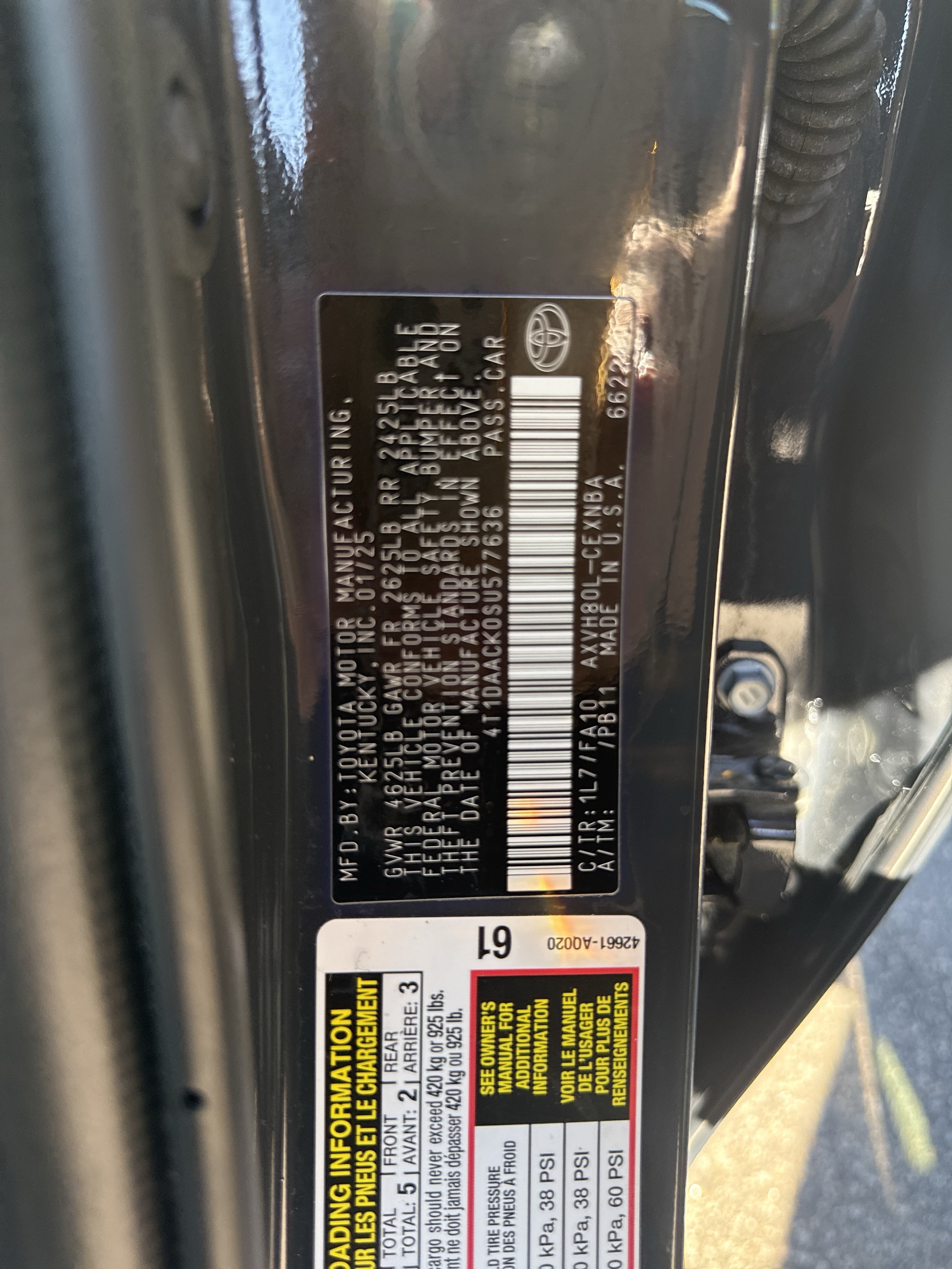 Used 2025 Toyota Camry LE FWD image 8