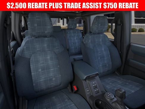 New 2025 Ford Bronco Heritage Edition image 10