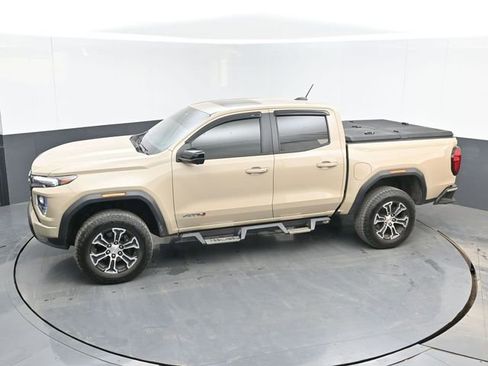Used 2023 GMC Canyon AT4 w/ AT4 Premium Package AWD/4WD image 32