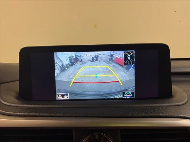 Used 2022 Lexus RX 450hL AWD w/ Premium Package image 36