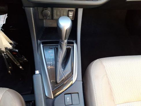 Used 2014 Toyota Corolla LE image 15