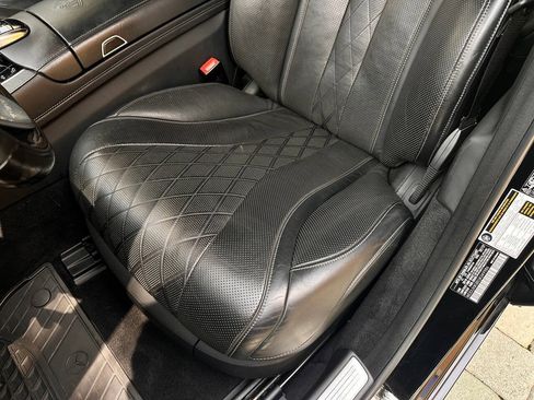 Used 2018 Mercedes-Benz Maybach S 560 4MATIC image 58