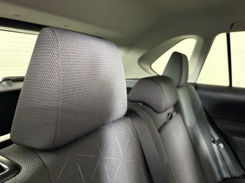 Used 2022 Toyota RAV4 XLE w/ Convenience Package image 27