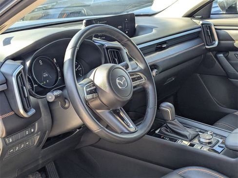 Used 2025 MAZDA CX-50 AWD 2.5 Hybrid w/ Premium Pkg image 14