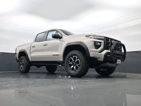 New 2026 GMC Canyon AT4X w/ Off-Road Front Bumper Package AWD/4WD image 23