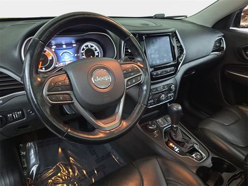 Used 2021 Jeep Cherokee Limited w/ Elite Package image 18