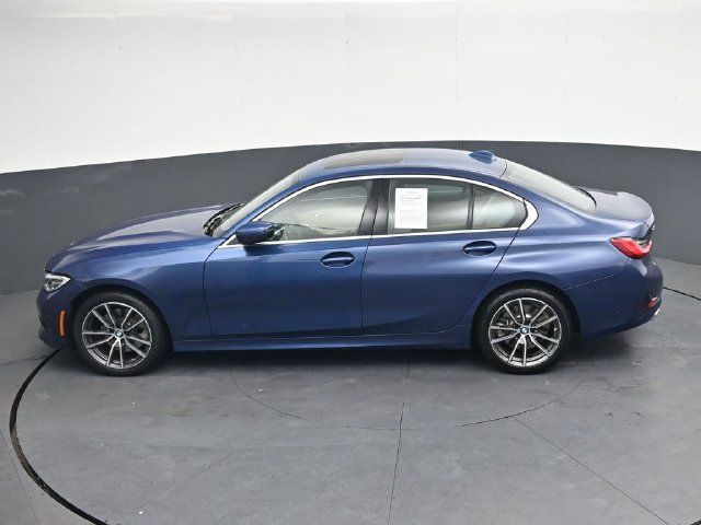 Used 2021 BMW 330i xDrive Sedan AWD/4WD image 27