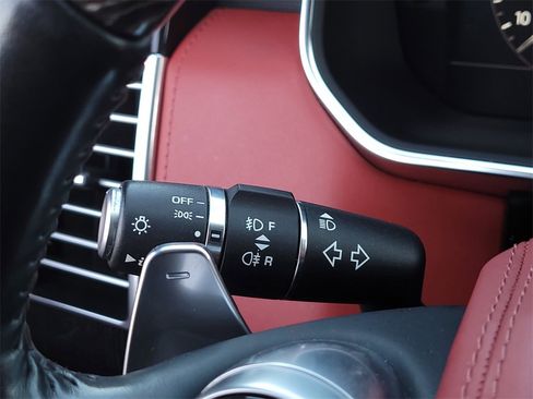 Used 2020 Land Rover Range Rover Autobiography image 33