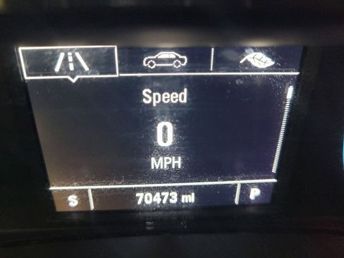 Used 2017 Chevrolet Cruze LT w/ Convenience Package FWD image 23