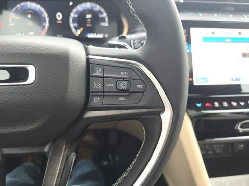 New 2026 Jeep Grand Cherokee L Limited image 14