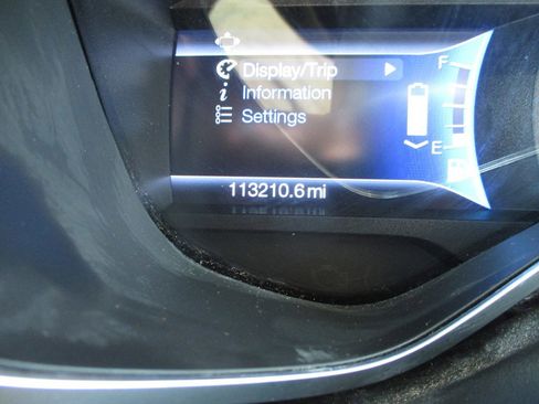 Used 2015 Ford C-MAX SE image 9