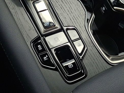 Used 2024 Lexus RX 350 Premium w/ Accessory Package AWD/4WD image 23