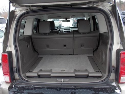 Used 2007 Dodge Nitro SLT image 4