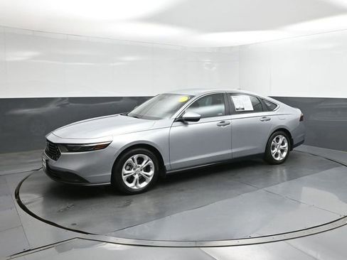 Certified 2024 Honda Accord LX image 34