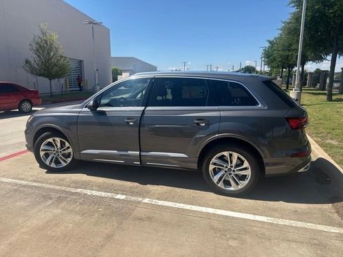 Used 2021 Audi Q7 3.0T Premium Plus AWD/4WD image 4