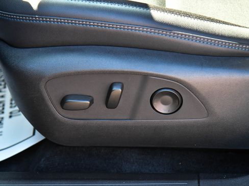 Used 2024 Chevrolet Equinox EV LT w/ LPO, Trailering Package image 16