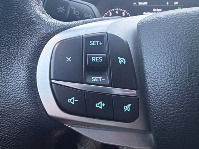 Used 2023 Ford Explorer XLT AWD/4WD image 44
