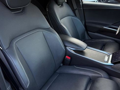 Used 2024 Lucid Air Touring image 45