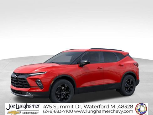 New 2026 Chevrolet Blazer LT w/ Convenience Package FWD image 2