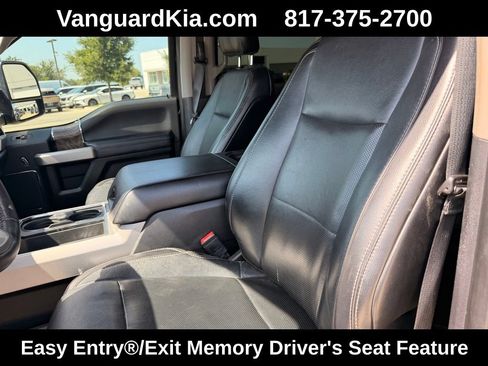 Used 2019 Ford F350 Lariat w/ Lariat Ultimate Package AWD/4WD image 13