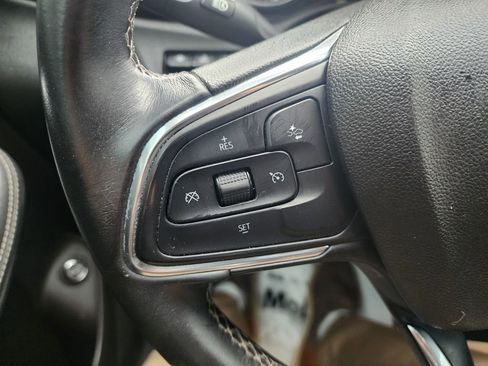 Used 2020 Buick Encore GX Select w/ Advanced Technology Package image 35