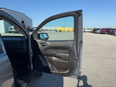 Used 2022 GMC Canyon Elevation AWD/4WD image 38