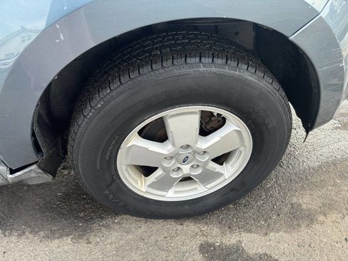 Used 2011 Ford Escape XLT image 27