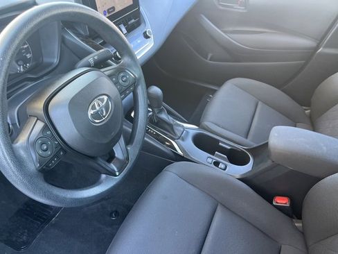 Used 2023 Toyota Corolla LE image 10