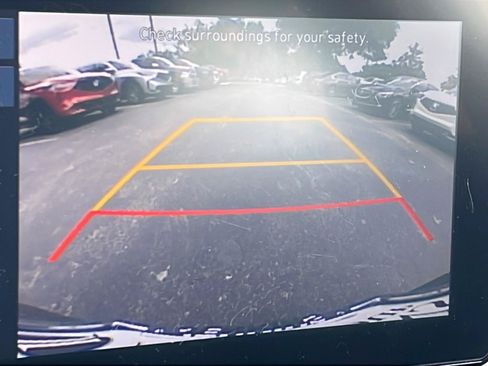 Used 2025 Hyundai Venue SEL FWD image 16