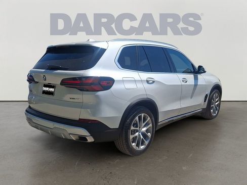 Used 2026 BMW X5 xDrive40i AWD/4WD image 6