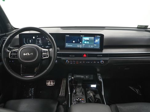 Used 2024 Kia Sorento SX Prestige AWD/4WD image 17