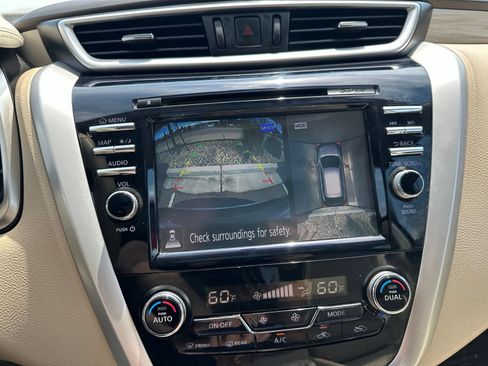 Used 2017 Nissan Murano Platinum w/ Platinum Technology Package AWD/4WD image 63