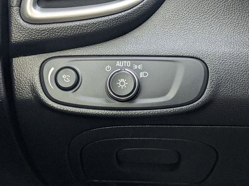 Used 2020 Chevrolet Trax LS w/ Tint and Cruise Package FWD image 21