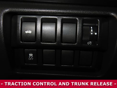 Used 2022 Subaru WRX Limited image 23