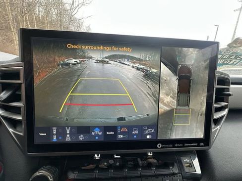 Used 2022 Toyota Tundra Limited image 27