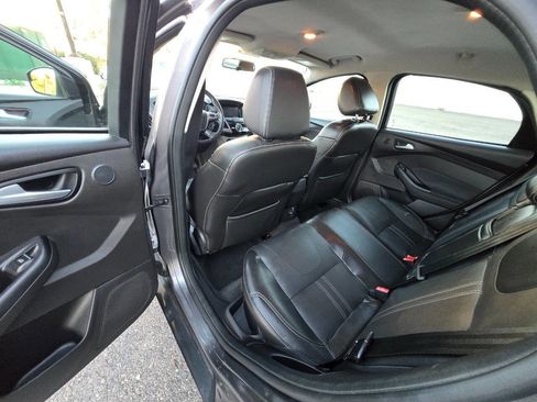 Used 2013 Ford Focus Titanium image 23