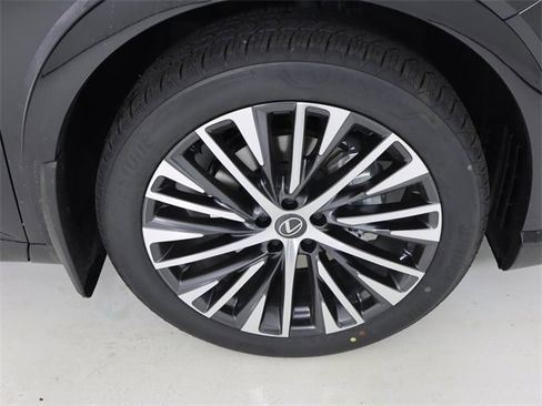 New 2026 Lexus RX 350 FWD image 9