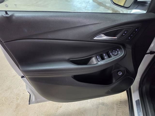 Certified 2023 Buick Encore GX Essence w/ Advanced Technology Package AWD/4WD image 15
