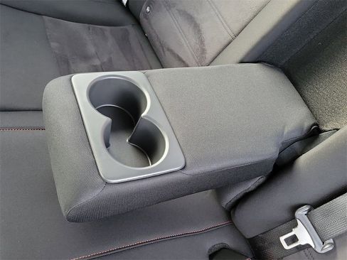 Used 2025 Nissan Sentra SR image 21