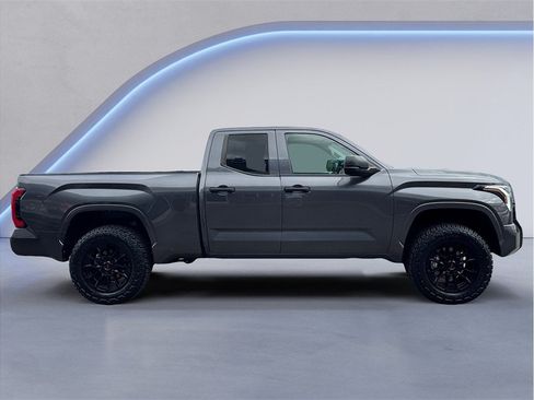 Used 2022 Toyota Tundra SR w/ SR Tow Package AWD/4WD image 7