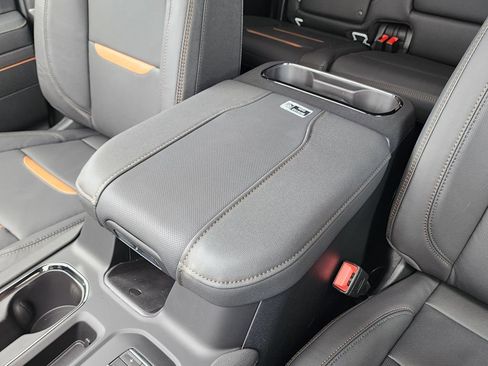 New 2026 GMC Sierra 1500 AT4 w/ AT4 Premium Package AWD/4WD image 31