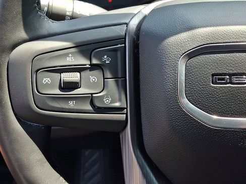 Certified 2023 GMC Yukon Denali Ultimate AWD/4WD image 22