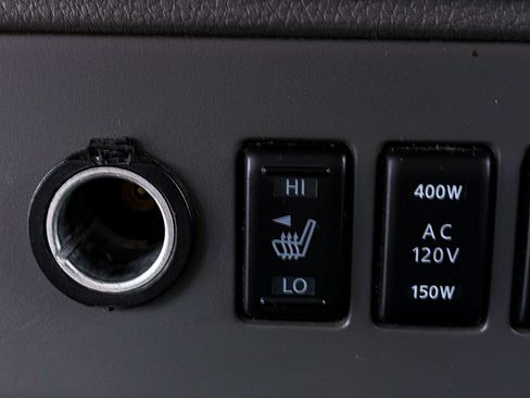 Used 2014 Nissan NV 3500 SL w/ Technology Package RWD image 18