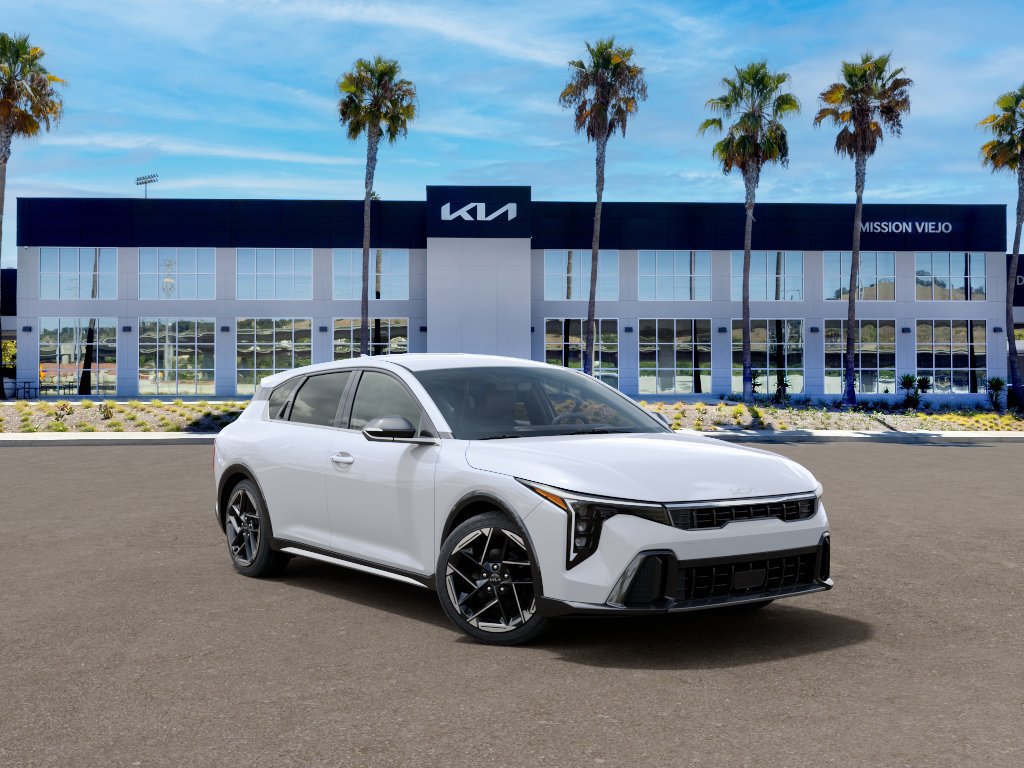 New 2026 Kia K4 GT-Line FWD image 8