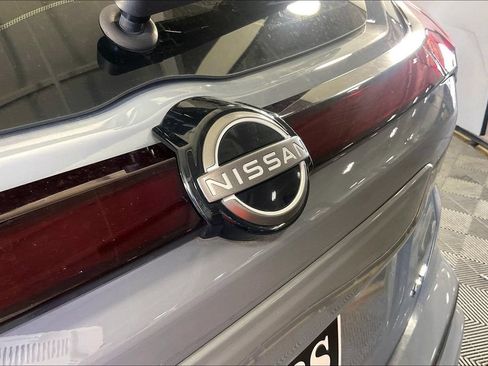 Used 2024 Nissan Kicks SR w/ SR Premium Package FWD image 38