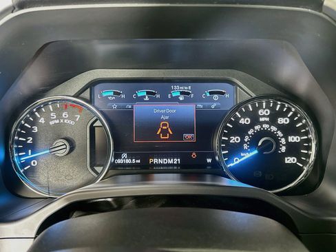 Used 2015 Ford F150 Lariat AWD/4WD image 19